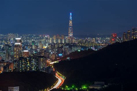 Skyline De La Ville De Séoul Dans La Nuit, Corée Du Sud. | Photo Premium