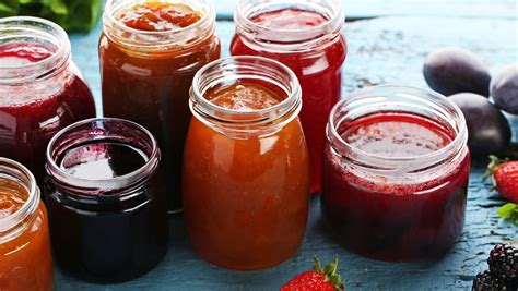 Preserves Vs. Jam Vs. Jelly: What's The Difference?