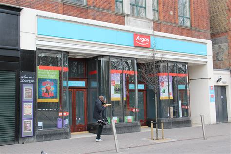 Argos, Leytonstone | Obviously Woolies entrance was not good… | Flickr