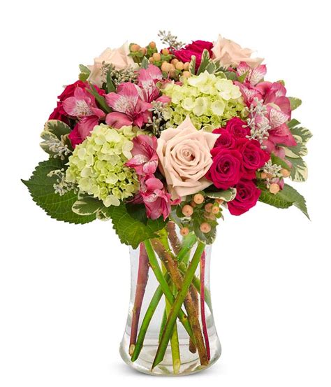 Strawberries 'n' Cream Bouquet - flowersusa.net