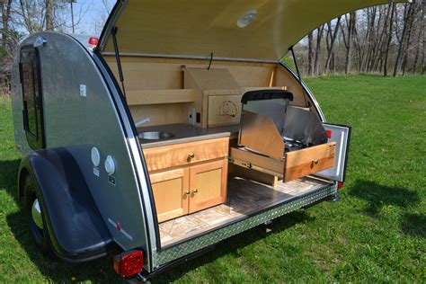 6x10 Silver Shadow - Little Guy Worldwide | Teardrop camper trailer ...