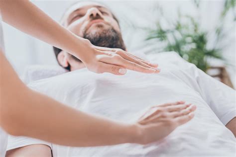 What Is Reiki? Health Benefits, Caveats And More – Forbes Health