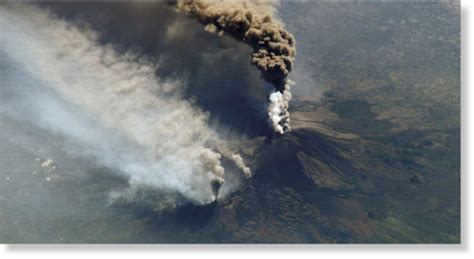 Massive eruption at Mount Etna in 1669 killed thousands -- Secret History -- Sott.net