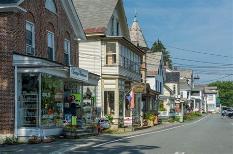 10 Must-Visit Small Towns in Vermont - What are the Most Beautiful Towns in Vermont? – Go Guides