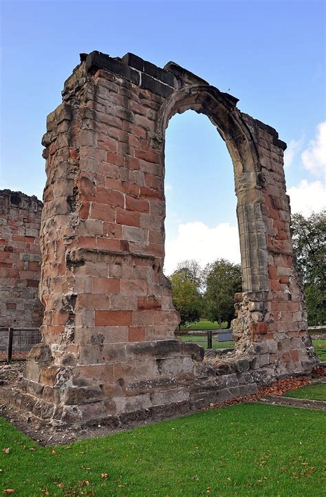 10941 | The ruins of Dudley Priory a Grade I listed building… | Flickr