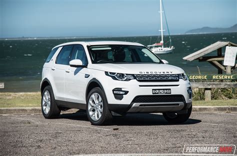 2017 Land Rover Discovery Sport HSE-white