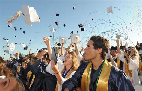 Graduation 2017: Vista Murrieta High School – Press Enterprise