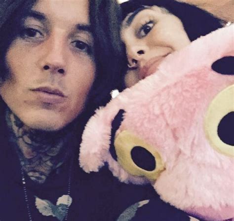 Hannah Pixie Snowdon -Rocker Oli Sykes' Wife - DailyEntertainmentNews.com