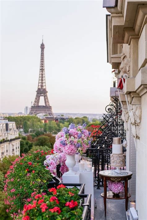 Plaza Athenee Paris Wedding - Intimate elopement in Paris