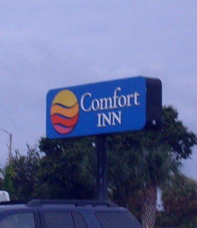 So says the sign - Picture of Comfort Inn North, St. Petersburg ...