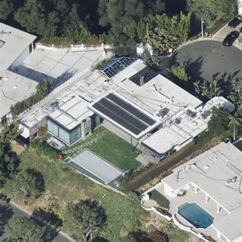 Matthew Perry's House (Former) in Beverly Hills, CA - Virtual Globetrotting