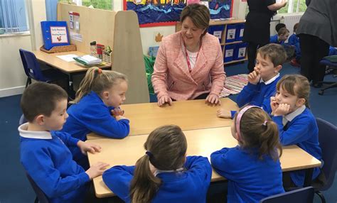 MARIA MILLER MP VISITS KING’S FURLONG INFANT SCHOOL | Maria Miller