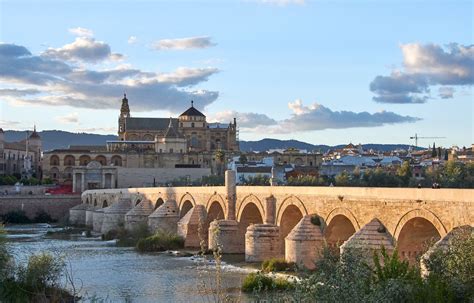 El Puente Romano de Córdoba: un emblema de la ciudad