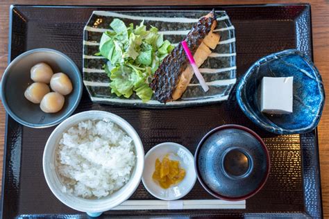 10 BEST Food Tours in Tokyo, Japan (2024 Guide)