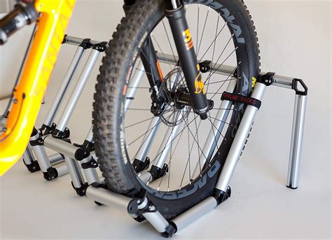 9 Best Truck Bed Bike Racks: In-Detail Reviews (May 2021)