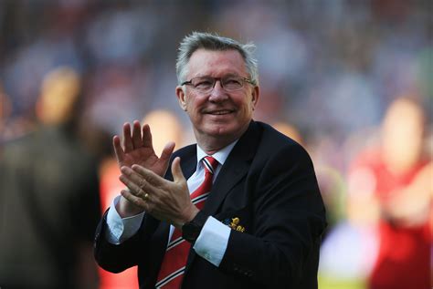 Sir Alex Ferguson ill, undergoes emergency surgery