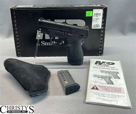 Smith & Wesson M&P 9 Shield SN: HNT2964 Pistol cal. 9mm in Box with ...