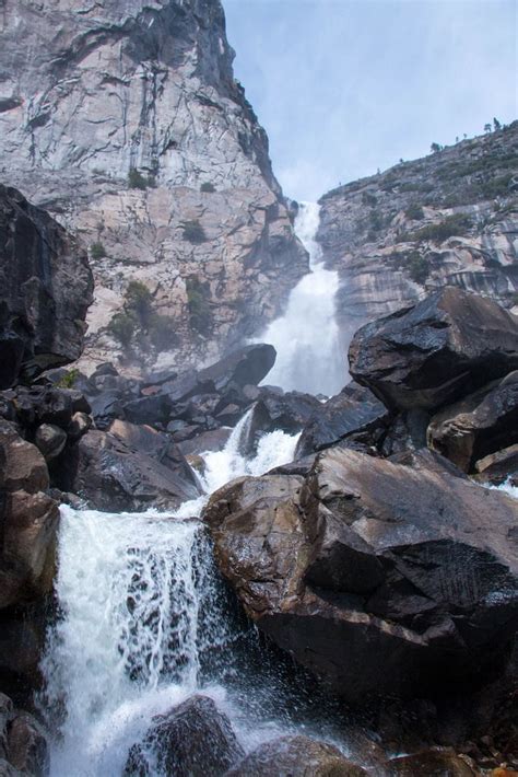 Hetch Hetchy and Waterfalls | Yosemite california, Places in california, California