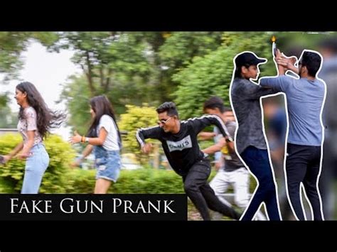 Fake Gun Prank in Public - epic reaction 😂 | 2019 Prank in India | Delhi Prankstar - YouTube