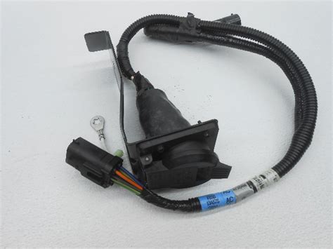 New OEM 7-Pin Trailer Hitch Harness Ford F-150 F85B-13A576-AC | Alpha Automotive