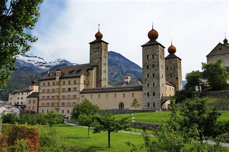 Suisse Brig Stockalper Palace Palais Herbe Arbres Villes | Schloss, Burg