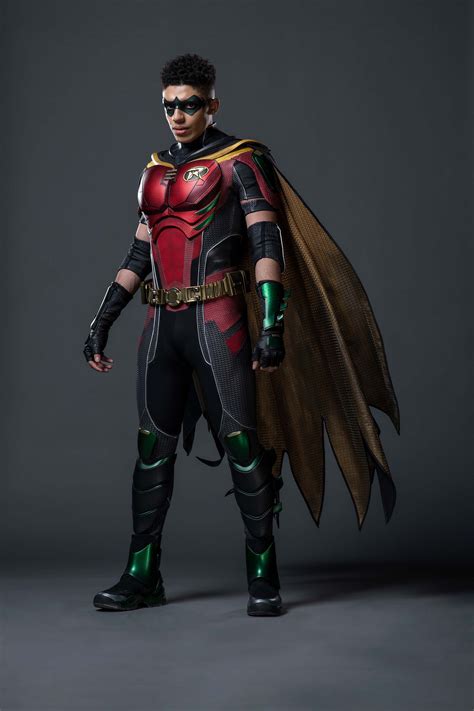 HBO Max's Titans Finally Debuts Tim Drake's Robin Costume in 2023 | Robin tim drake, Robin ...