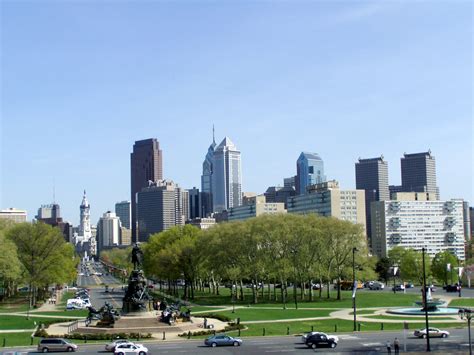 File:Philadelphia skyline-daytime.JPG - Wikimedia Commons