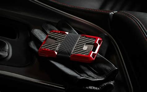 The 12 Best Carbon Fiber Wallets | GearMoose