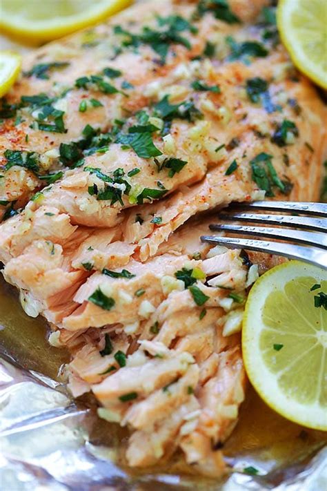 Garlic Lemon Butter Salmon | Easy Delicious Recipes