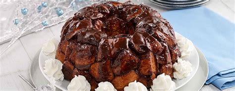 Hot Chocolate Monkey Bread | Ready Set Eat