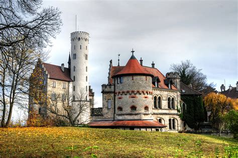 Castle Lichtenstein near Reutlingen, Germany photo on Sunsurfer