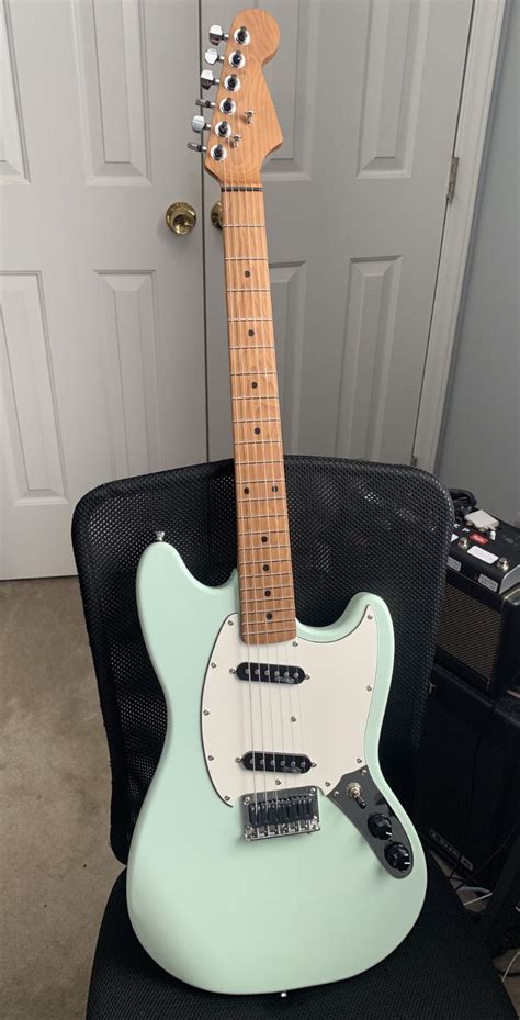 Modded Squier Bullet Mustang : r/offset