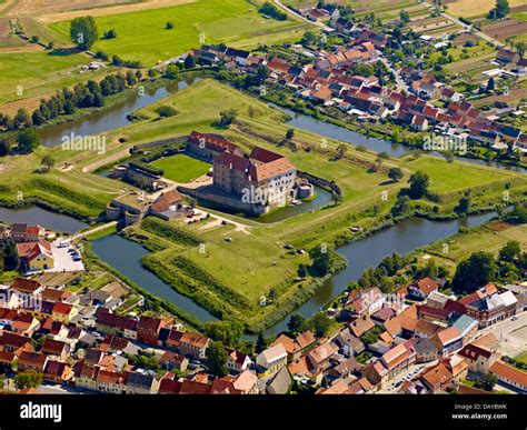 Heldrungen, Water Castle, aerial view, Kyffhäuserkreis, Thuringia, Germany Stock Photo - Alamy