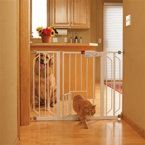 Pet Gate With Cat Opening - GatesAndSteps.com