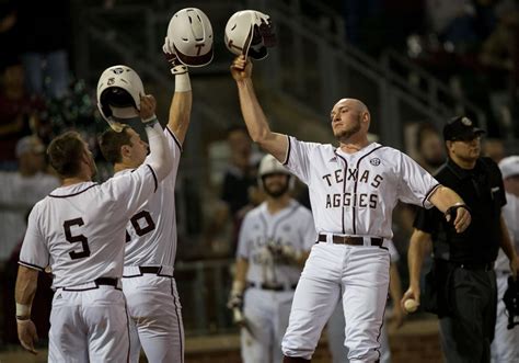 No. 11 Texas A&M baseball team wins eighth straight