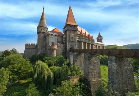 Intelliblog: TRAVEL TUESDAY #103 - CORVIN CASTLE, ROMANIA