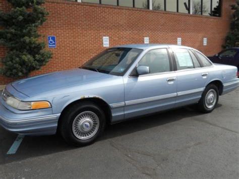 Purchase used 1989 Ford Crown Victoria Police Intercepter Clone in Saint Paul, Minnesota, United ...