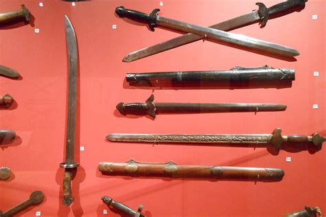 Exhibition of Indian and Chinese weapons