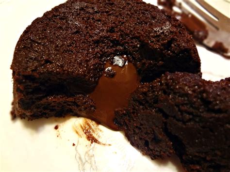 The Cooking Actress: Flourless Chocolate Lava Cake