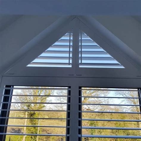 What are the best blinds for triangular windows? | Fraser James Blinds