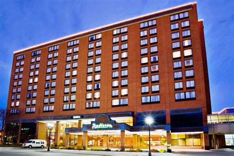 Radisson Hotel Lansing at the Capitol Day Pass | ResortPass