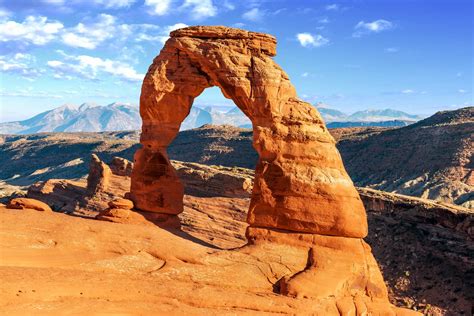 How to Enjoy Utah’s Delicate Arch Hike (+ Other Ways to Visit!)