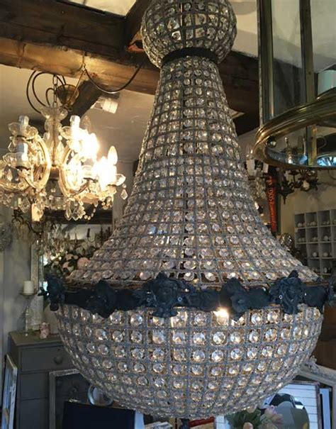 Ballroom Chandelier – La Maison