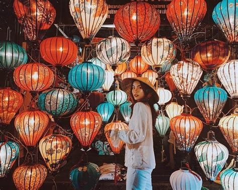 Hoi An Night Market: A must-visit place for ALL tourists