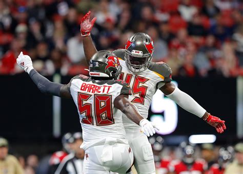 Tampa Bay Buccaneers: Projected starting defense for 2020 - Page 2