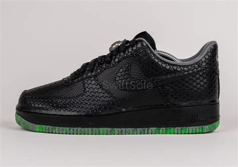 Nike Air Force 1 Low "Halloween 2023" | SneakerNews.com