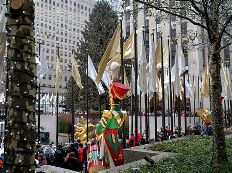 Rockefeller Plaza Christmas Tree Public Domain Clip Art Photos and Images