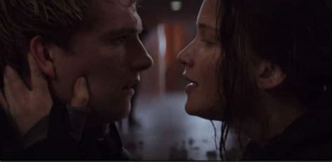 Romantic Moment of the Week: Peeta and Katniss