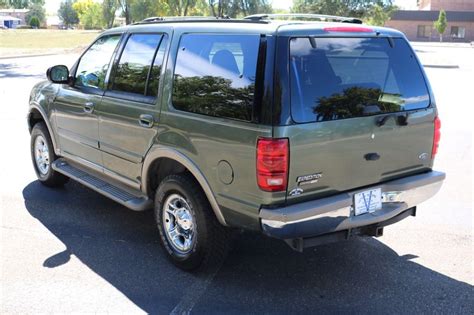 2001 Ford Expedition Photos