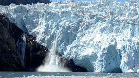 Alaskan Glaciers Advance and Retreat in Satellite Imagery - Eos